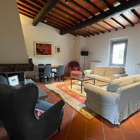 Casale La Gora, Di Charme: Pettirosso Appartement *